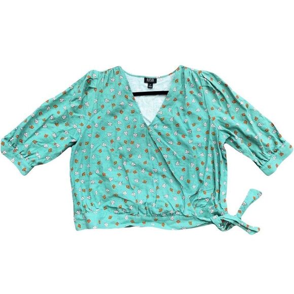 Floral Linen Blend Wrap Tie Front Top - Sz M - Picture 1 of 9